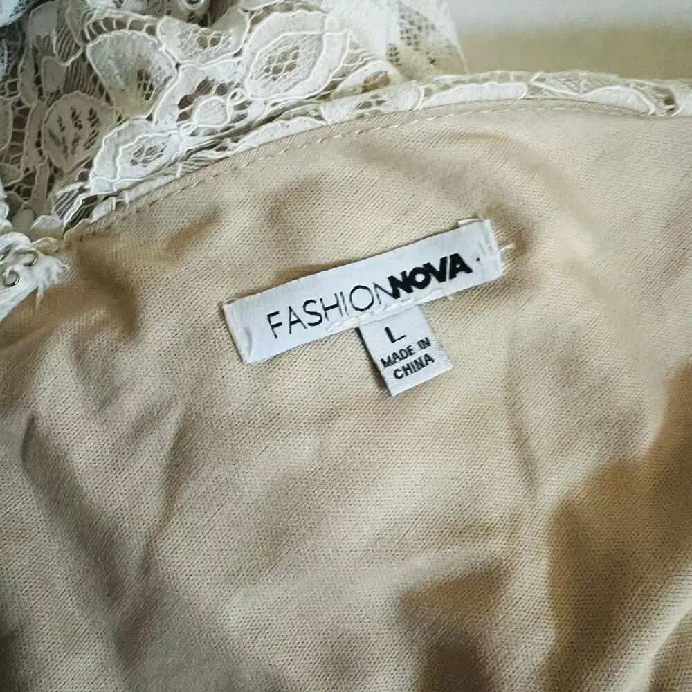 Fashion Nova So In Love Lace Sleeveless Jumpsuit Size L Large Ivory - Picture 5 of 8
